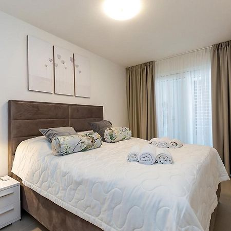 Residence Nar Πόρετς Εξωτερικό φωτογραφία