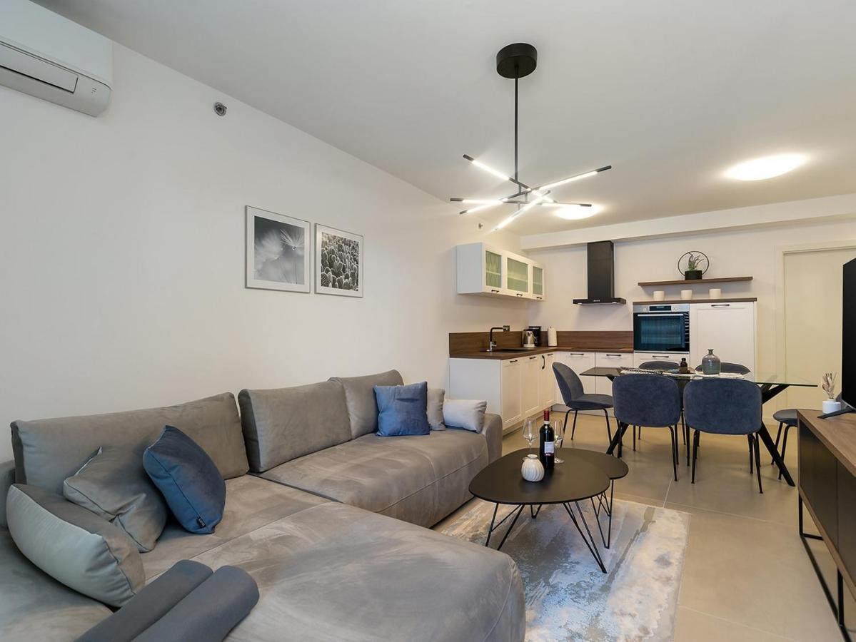 Residence Nar Πόρετς Εξωτερικό φωτογραφία
