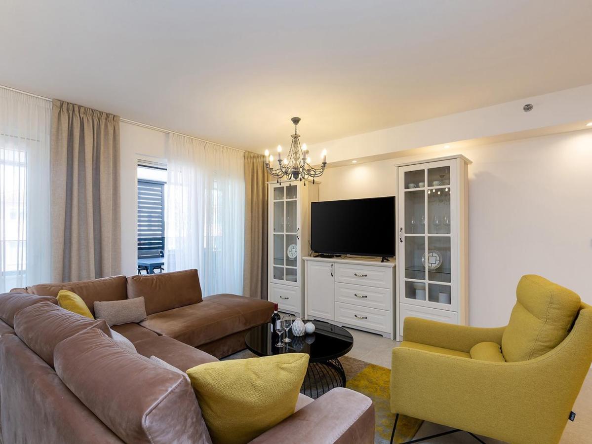 Residence Nar Πόρετς Εξωτερικό φωτογραφία